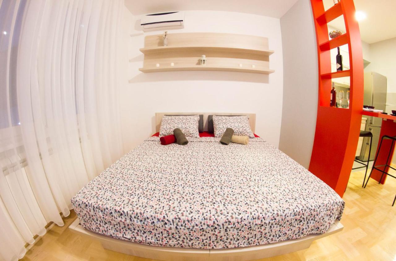 Stefani Apartment Белград Екстериор снимка