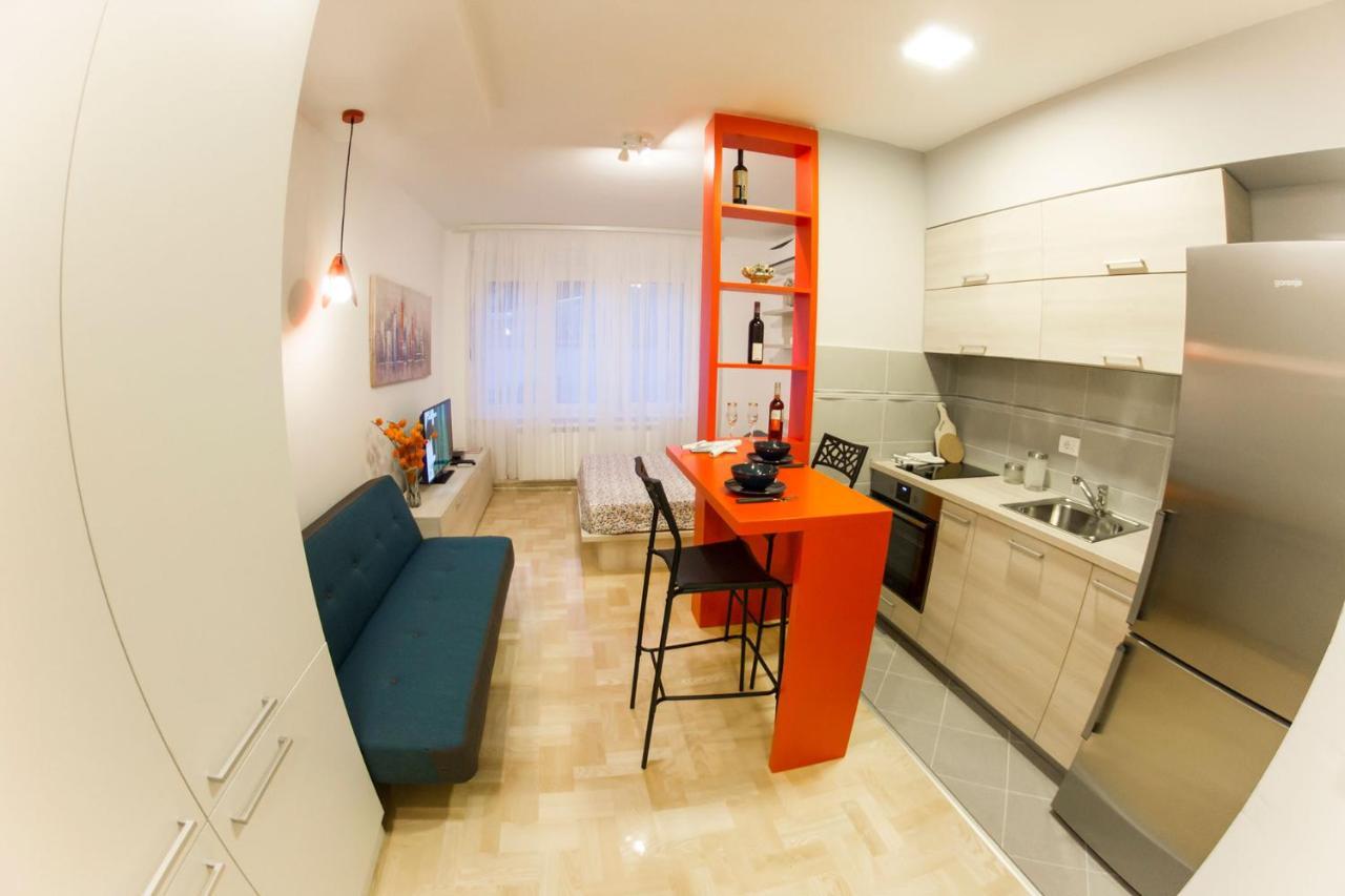 Stefani Apartment Белград Екстериор снимка